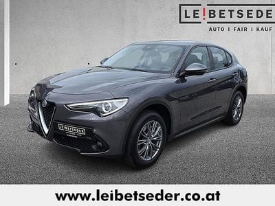 Gebraucht Alfa Romeo Stelvio Super 209 PS (153 kW) 2017 Grau SUV
