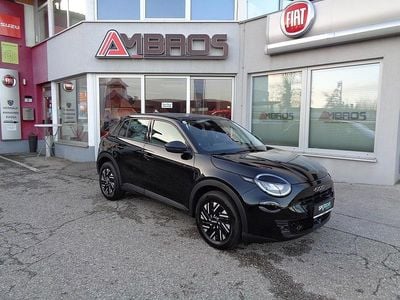 Schwarz Gebraucht 2025 Fiat 600 SUV | € 24.990 (Fairer Preis)