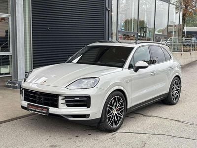Kreide Gebraucht 2024 Porsche Cayenne SUV | € 112.490