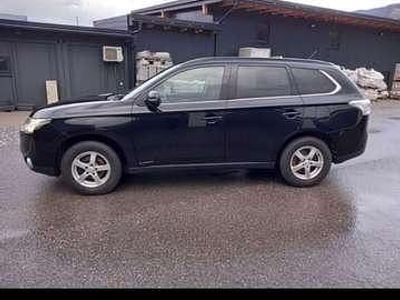 Schwarz Gebraucht 2013 Mitsubishi Outlander Motion SUV | € 9.200 (Teuer)