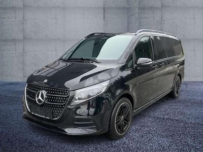 Schwarz Gebraucht 2025 Mercedes V300 Exclusive Van / Kleinbus | € 120.900 (Teuer)