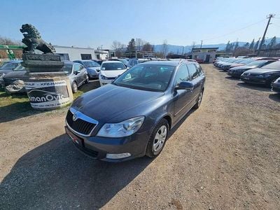 Gebraucht Skoda Octavia Drive 101 PS (74 kW) 2012 Grau Kombi
