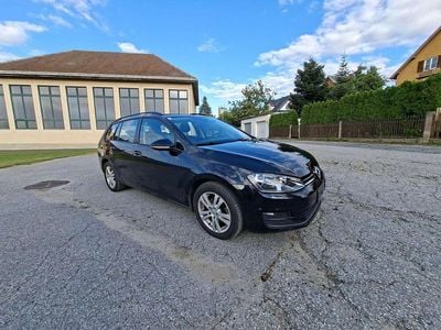 Gebraucht 2014 VW Golf VII Comfortline Kombi | € 8.600 (Etwas zu teuer)