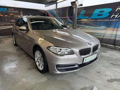 Grau Gebraucht 2016 BMW 520 Performance Kombi | € 19.999 (Fairer Preis)