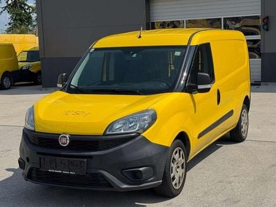 Gebraucht Fiat Doblò Basis 95 PS (69 kW) 2018 Gelb Van / Kleinbus
