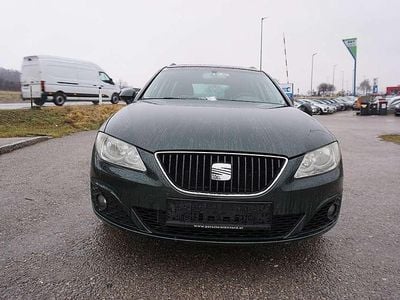 Grün Gebraucht 2010 Seat Exeo Style Kombi | € 2.990