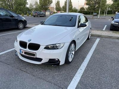 Gebraucht BMW 320 M Sport 177 PS (130 kW) 2007 Weiß Coupé