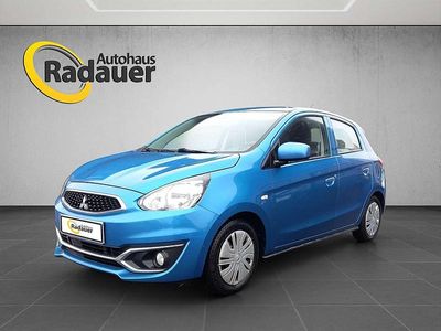 Blau Gebraucht 2019 Mitsubishi Space Star Inform Limousine | € 6.990 (Guter Preis)