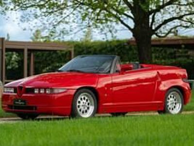 Rot Gebraucht 1993 Alfa Romeo SZ/RZ Cabrio | € 119.000