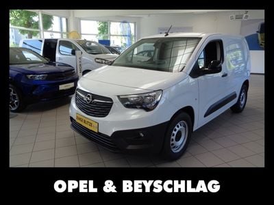 Schnee weiß Gebraucht 2025 Opel Combo Van / Kleinbus | € 19.990 (Superpreis)