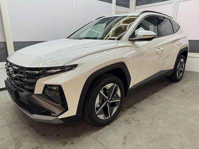 Neu Hyundai Tucson Style 150 PS (110 kW) 2025 Weiß SUV