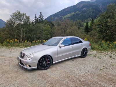 gebraucht Mercedes E500 Avantgarde Aut.