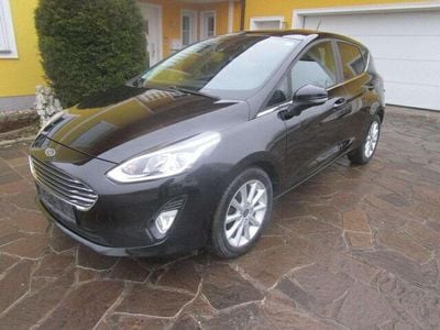Gebraucht Ford Fiesta Titanium 120 PS (88 kW) 2018 Schwarz Kleinwagen