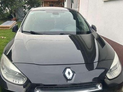 Schwarz Gebraucht 2010 Renault Fluence Limousine | € 5.000