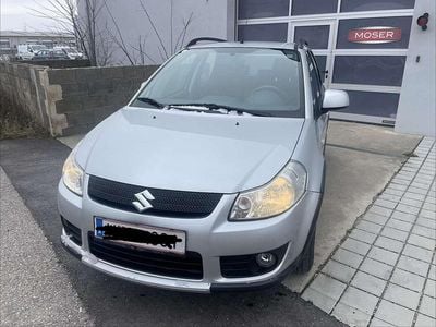 Silber Gebraucht 2009 Suzuki SX4 GL Limousine | € 3.200