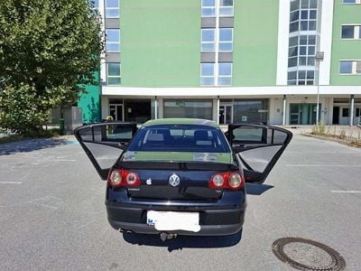 Schwarz Gebraucht 2005 VW Passat Highline Limousine | € 2.800 (Fairer Preis)