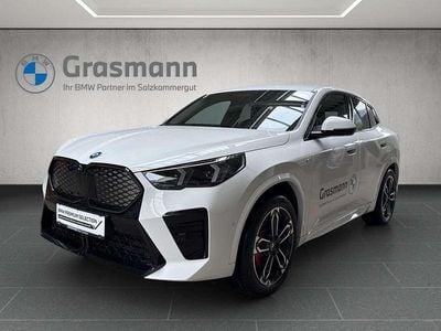 Gebraucht BMW iX2 Shadowline 225 kW (306 PS) 2025 Alpinweiß SUV