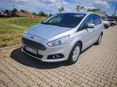 Gebraucht 2017 Ford S-MAX Business Edition Van / Kleinbus | € 10.700