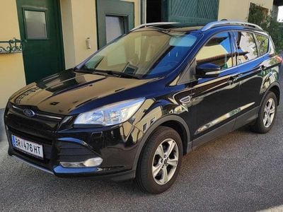 Schwarz Gebraucht 2015 Ford Kuga Trend SUV | € 8.990 (Fairer Preis)