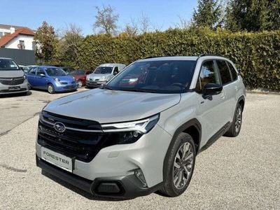 Grau Gebraucht 2025 Subaru Forester Premium SUV | € 48.900