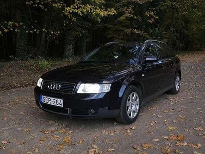 Blau Gebraucht 2003 Audi A4 Kombi | € 2.000