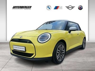 Gebraucht Mini Cooper SE Classic 159 kW (217 PS) 2024 Gelb Kleinwagen