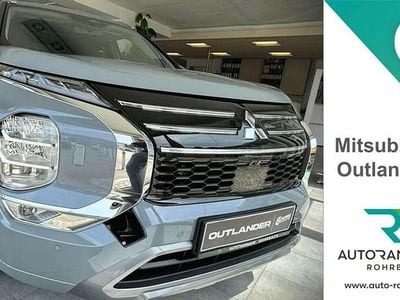 Grau Neu 2025 Mitsubishi Outlander P-HEV SUV | € 55.490