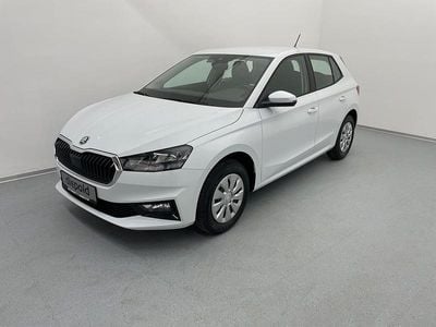 Neu Skoda Fabia Essence 80 PS (58 kW) 2025 Weiss  metallic Kleinwagen
