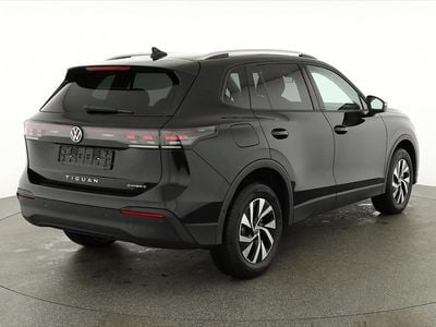 Schwarz Neu 2025 VW Tiguan Life SUV | € 48.912 (Guter Preis)