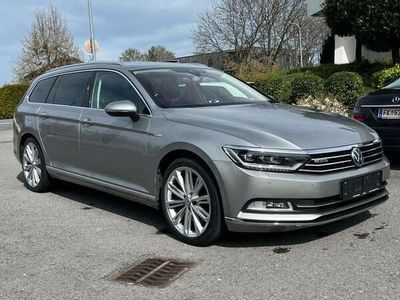 gebraucht VW Passat Variant Highline Aut. 4Motion