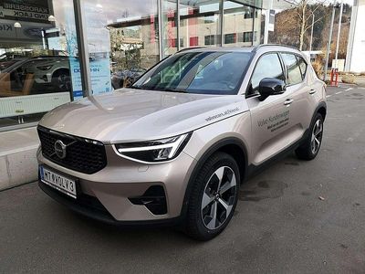 Grau Gebraucht 2023 Volvo XC40 Ultimate SUV | € 39.990 (Etwas zu teuer)