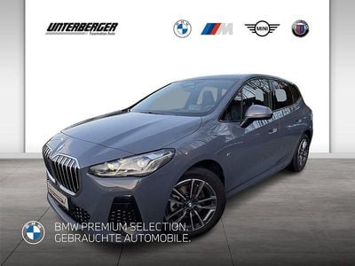 gebraucht BMW 220 Active Tourer i M Sportpaket-Adaptives M Fahrwerk-Panorama Glasdach-Comfort Aktivsitz-Harman Kardon HiFi- Live Cockpit-Driving Assistant Plus-Parking Assistant Plus