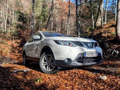 Weiß Gebraucht 2015 Nissan Qashqai Tekna SUV | € 10.900 (Fairer Preis)