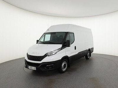Weiß Gebraucht 2021 Iveco Daily Van | € 38.388
