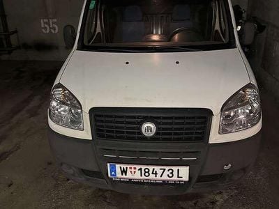 Gebraucht Fiat Doblò 75 PS (55 kW) 2008 Weiß Van / Kleinbus