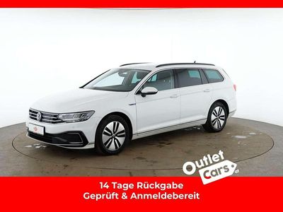 Weiss normal Gebraucht 2021 VW Passat GTE Kombi | € 21.890 (Guter Preis)