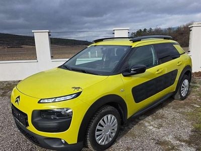 Gebraucht Citroën C4 Feel 82 PS (60 kW) 2015 Gelb Limousine