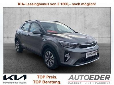 gebraucht Kia Stonic 1,0 TGDI GPF ISG Silber DCT Aut.