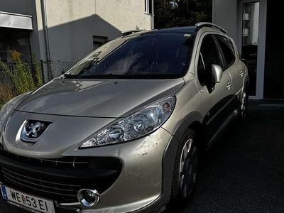 Gebraucht 2007 Peugeot 207 Premium Limousine | € 2.090 (Fairer Preis)
