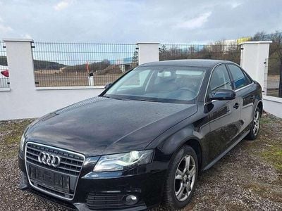 Gebraucht Audi A4 Attraction 120 PS (88 kW) 2010 Schwarz Limousine