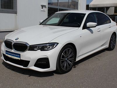 gebraucht BMW 318 318 d 48 V Aut. M-Paket Harman/Kardon Live Cockp...