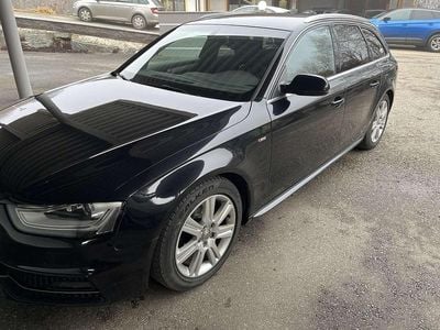 Gebraucht Audi A4 Sport 177 PS (130 kW) 2012 Schwarz Kombi