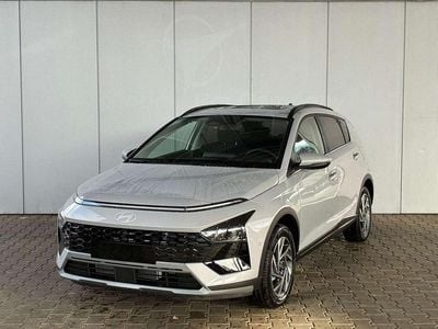 Grau Neu 2025 Hyundai Bayon Premium SUV | € 27.663 (Etwas zu teuer)