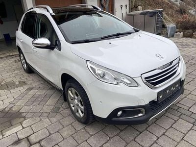 Gebraucht Peugeot 2008 Allure 114 PS (83 kW) 2014 Weiß SUV
