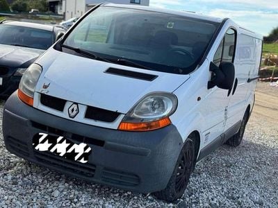 Gebraucht Renault Trafic 101 PS (74 kW) 2002 Van / Kleinbus