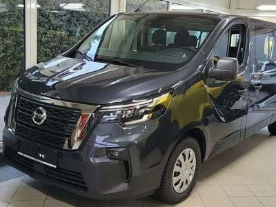 Grau Gebraucht 2024 Nissan Primastar N-Connecta Van / Kleinbus | € 47.900