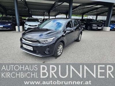 Schwarz Gebraucht 2023 Kia Stonic SUV | € 18.300 (Etwas zu teuer)