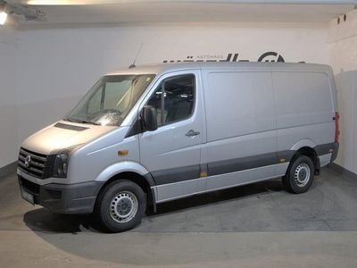 Grau Gebraucht 2016 VW Crafter Van | € 22.850