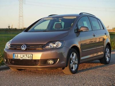 Braun Gebraucht 2010 VW Golf Plus Comfortline Van / Kleinbus | € 6.490
