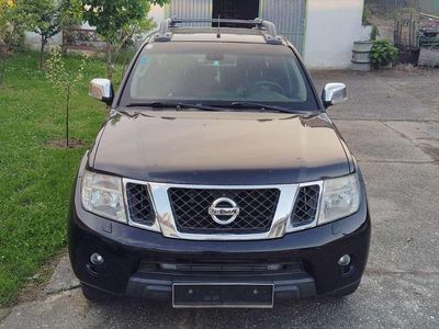 Gebraucht Nissan Navara 231 PS (169 kW) 2010 Schwarz Abholung